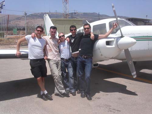 Friends flight in Israel. Amazing flying experience. Great birthday and farewell party